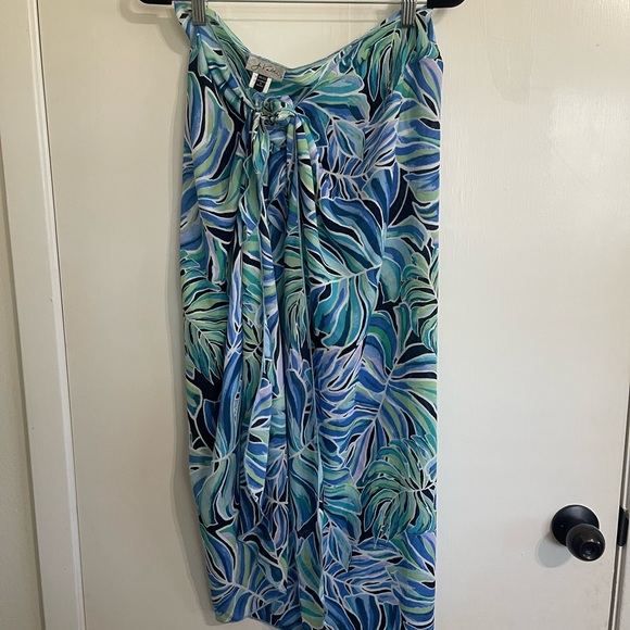 J. Valdi Other - J. Valdi Women’s Blue and Green Wrap Skirt Swimsuit Cover One Size